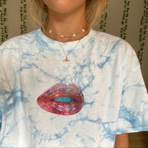 SOLD tie dye blue chanel lips t-shirt